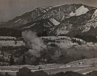 Album "Moja wojna światowa - wspomnienia Frontu Południowo-Zachodniego w Karyntii, Włochy, Trentino-Alto Adige) 31.03.1915-12.11.1918 - Wiedeń Josefa Zohlego": strefa wojny (zdjęcie czarno-białe)