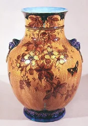Wazon, ok. 1870-80 (ceramika)