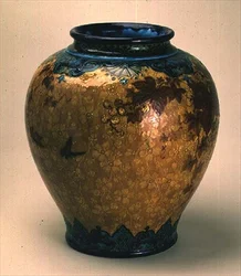 Wazon, ok.1880 (ceramika z polichromią)