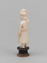 Czarny pion, figura szachowa, Indie, około 1820