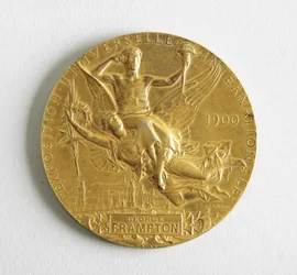 Międzynarodowa Wystawa Światowa, Paryż (Medal przyznany George