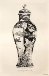 Historia sztuki ceramicznej: opisowe i filozoficzne studium ceramiki wszystkich epok i wszystkich narodów: Japonia: rodzina chryzantemowo-piwoniowa. - Naczynie „potiche” z psem Fo i karpiem wyskakującym z wody (Tablica III)