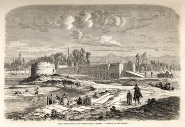 Most Allah Verdi Kahn, erige około 1608 roku, w Isfahanie (lub Isfahanie) (Iran), jest zarówno przeprawą przez rzekę Zend e Roud, jak i tamą regulującą bieg rzeki za pomocą talaru lub kiosk z lustrami, gdzie władca perski mógł ob