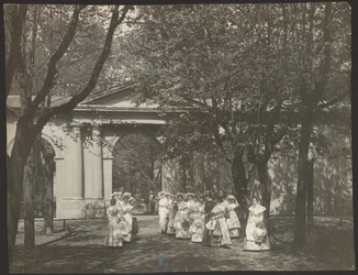 Park w Instytucie Smolnym
