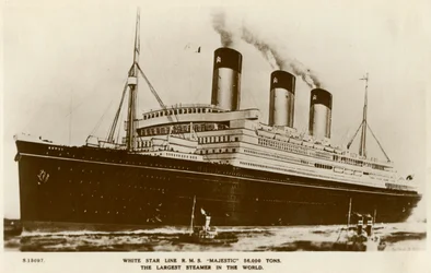 RMS „Majestic”, parowiec White Star Line, lata 20. XX wieku.