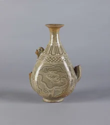 Dzbanek (ceramiczny)