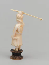 Czarny pion, figura szachowa, Indie, około 1820 roku