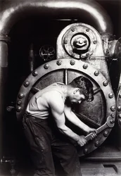 Mechanik elektrowni, ok. 1924;