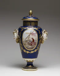 Wazon (miękka porcelana z farbą i złoceniem)