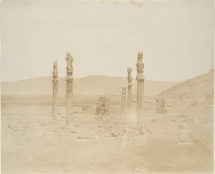 Ruiny na pierwszym tarasie, Persepolis, 1858.