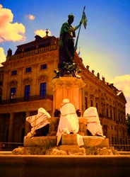 Würzburg Residence 2 seria prac