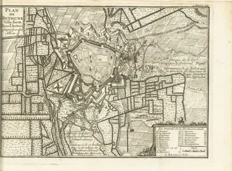 Beleg van Bethune, 1710 Mapa ufortyfikowanego miasta Bethune w Artois obleganego przez aliantów (tytuł na obiekcie)
