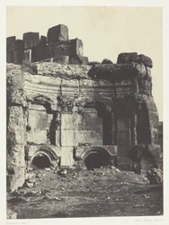 Baalbeck (Heliopolis), półkole świątyń Słońca i Jowisza; Syria