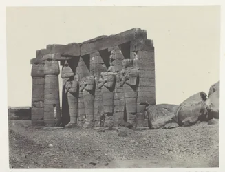 Gournah, Perystyle z grobowca Osymandiasza (Ramesseum Occidental); Teby, płyta 59 z albumu "Egypte, Nubie, Palestine et Syrie" (1852)