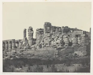 Pałac w Karnaku, sala hypostylowa, ujęcie z północno-wschodniego narożnika; Teby, plansza 34 z albumu „Egipt, Nubia, Palestyna i Syria” (1852)