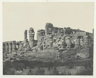 Pałac Karnak, sala hipostylowa, wzięta z kąta północno-wschodniego, Teby, 184951, druk 1852.