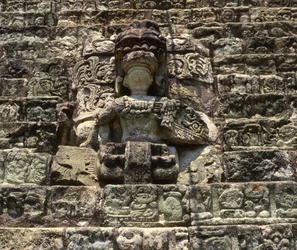 Hieroglificzna statua Copan