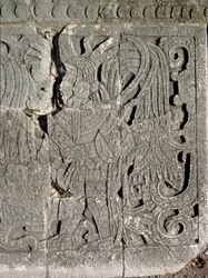 Wielkie boisko do piłki, 750-1200
