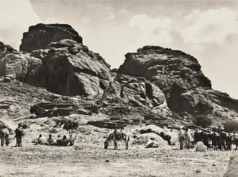 په فاشیست دور کې د امپراتورۍ جوړول: امبا میټرا، 09/05/1936 (b/w عکس)پولي