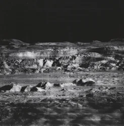 Zbliżenie na krater Kopernik, 24434.