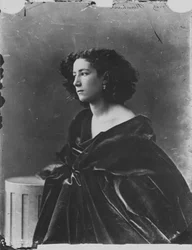 Sarah Bernhardt, francuska aktorka, c1865