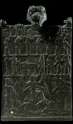 Mezopotamia: brązowa tabliczka zaklęć przeciw demonicznemu bóstwu Lamashtu. Przedstawienie sceny egzorcyzmu. Okres nowoasyryjski (1000-612 p.n.e.). 750 p.n.e. Paryż, Muzeum Luwru