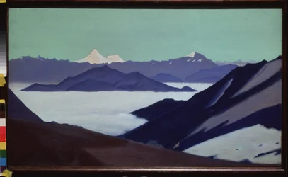Himalaje (Tybet). Mgła w górach. (Himalaje. Mgła w górach). Praca Mikołaja Roericha (1874-1947), tempera na płótnie, przed 1936. Sztuka rosyjska, XX w., symbolika. Państwowe Muzeum Rosyjskie w Sankt Petersburgu.