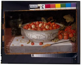 Martwa natura Fraises-De-Bois w porcelanowej misce Wanli