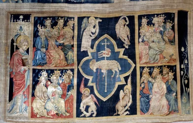 Kurtyna Objawienia (1373-1383), nr. 7: starsi oddają chwałę barankowi, symbolowi Chrystusa. Gobelin autorstwa Nicolasa Bataille