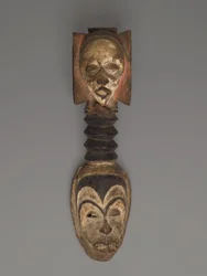 Maska Okorossia, Igbo (drewno, pigment)