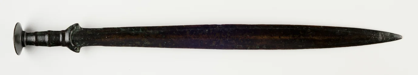Miecz, ok. 1300-900 p.n.e. (brąz)