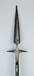 Lugged Spear, połowa XV-początek XVI wieku (stal z miedzianą wkładką i nowoczesne uzupełnienia)