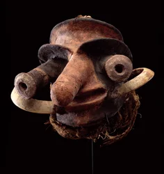 Głowa marionetki z Vanuatu, z wyspy Malekula, dawniej Nowe Hebrydy, Oceania
