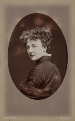 Portret Jane Dieulafoy 1851-1916, c. 1890.