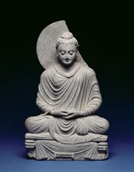 Siedzący Budda, Gandhara, I-III wne (łupki)