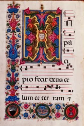Biblioteka Piccolomini: Księga Chóralna, dor. 5.E, nn. 4v z „Fliated Initial” autorstwa Pellegrino di Mariano.