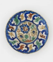 Płyta, prawdopodobnie Tabriz, Iran, okres Safawidów, koniec XVI-początek XVII w. (ceramika)