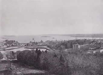 Wejście do portu, Halifax (zdjęcie czarno-białe)
