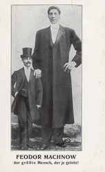 Fiodor Machnow, rosyjski gigant (zdjęcie czarno-białe)