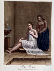 Turecka dziewczyna, której zaplatają włosy w łaźni - w „Zbiorze 100 rycin przedstawiających różne narody Lewantu w latach 1707 i 1708”, wykonanym na polecenie pana de Ferriol, ambasadora króla przy Porcie, i zaktualizowanym w latach 1712-13 staraniem pana