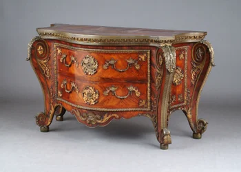 Komoda, ok. 1760-75 (palisander i pozłacany brąz)