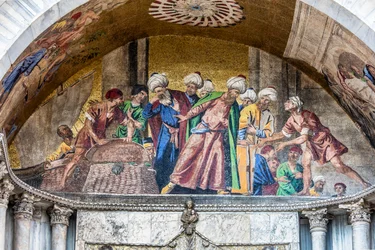 Transport ciała świętego Marka z Aleksandrii do Wenecji, około 1660 r. (mozaika)