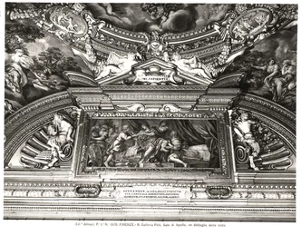 Detal dekoracji sufitu "Sala di Apollo" (Sala Apolla) przedstawiający Aleksandra czytającego Homera (fresk) (zdjęcie czarno-białe)