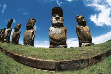 Posągi moai, Park Narodowy Rapa Nui, Wyspa Wielkanocna, Chile