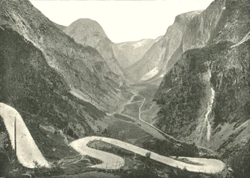 Droga Zig-Zag i wodospady, Stalheim, Norwegia, 1895.