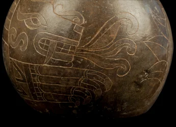 Wazon z uchwytem w kształcie strzemienia / Culture Chavin (terakota)