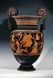 Czerwonofigurowy na poddaszu krater wolutowy, ozdobiony sceną aktorów i muzyków przygotowujących się do przedstawienia, grecki, z Ruvo, V w. p.n.e. (ceramiczny) (zob. też 119444, 119446-7)
