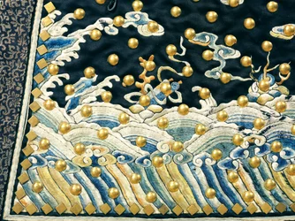 Rzadki ceremonialny mundur gwardzisty cesarskiego, okres Qianlong / Jiaqing