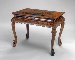 Stół, okres Kangxi (1662-1722) (lakierowane drewno i tkanina konopna) (patrz także 272134)