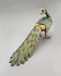 Kadzielnica cloisonné w kształcie pawia
